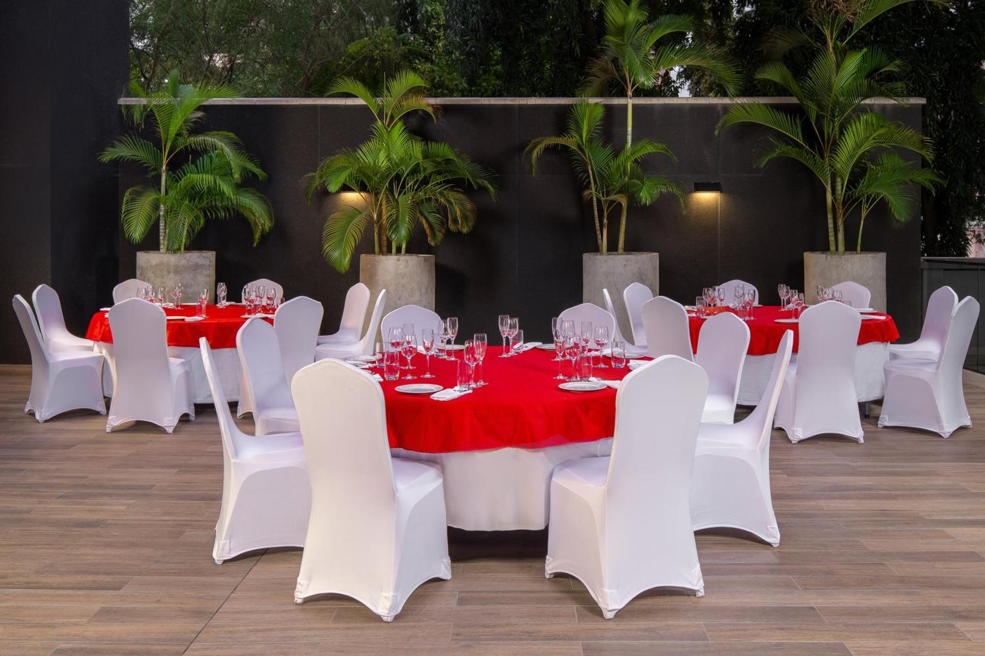 Crowne Plaza - Dar Es Salaam By Ihg酒店 外观 照片